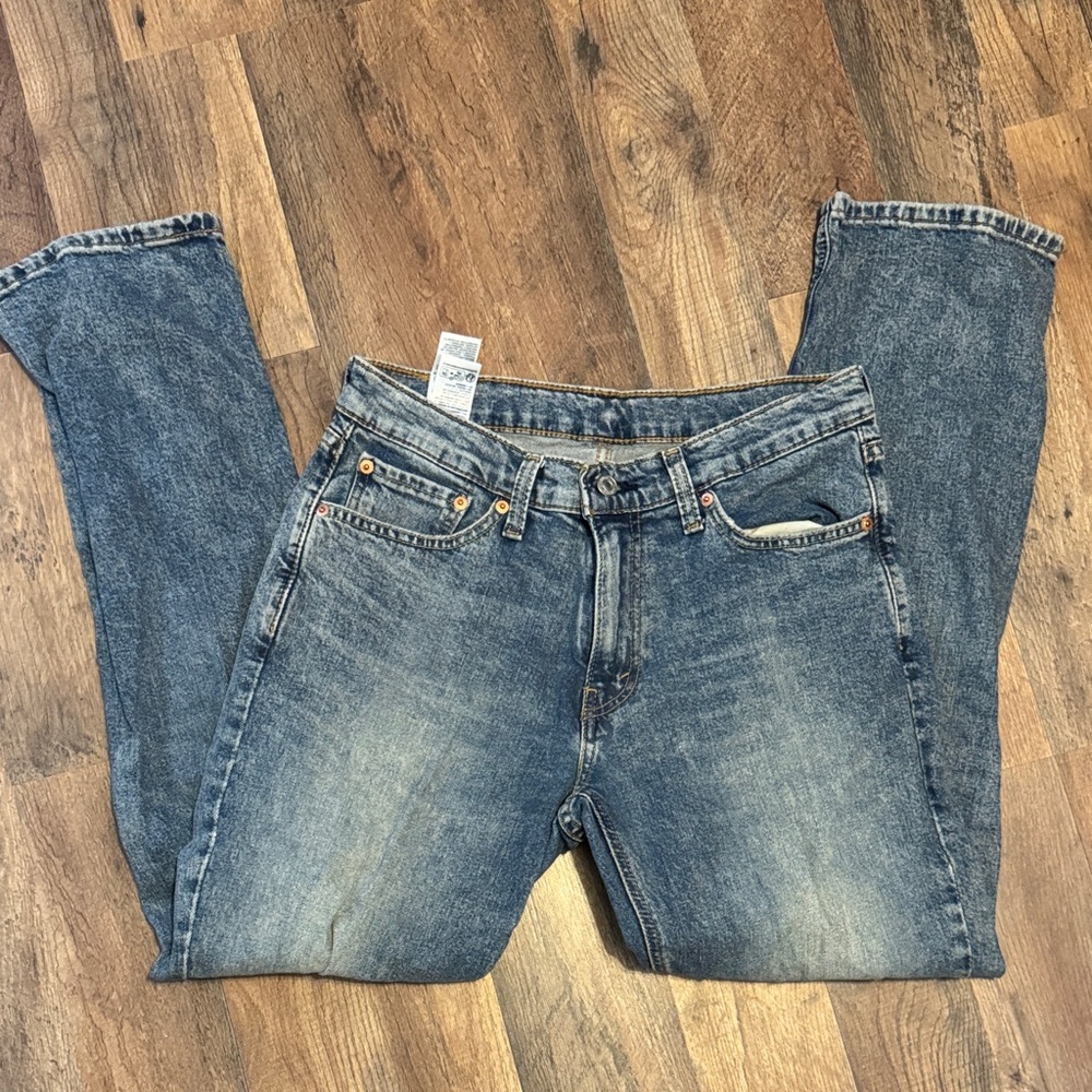 Levi’s 541 Men’s Athletic Fit Jeans 32x32 Medium Wash Tapered Stretch Like New - Picture 2 of 3